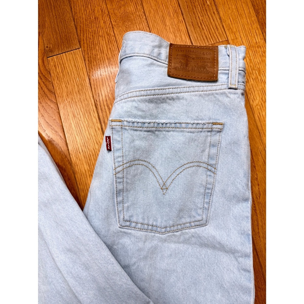 Levis Premium Ribcage Straight Ankle Jeans Light Wash Distressed 29x27 Denim